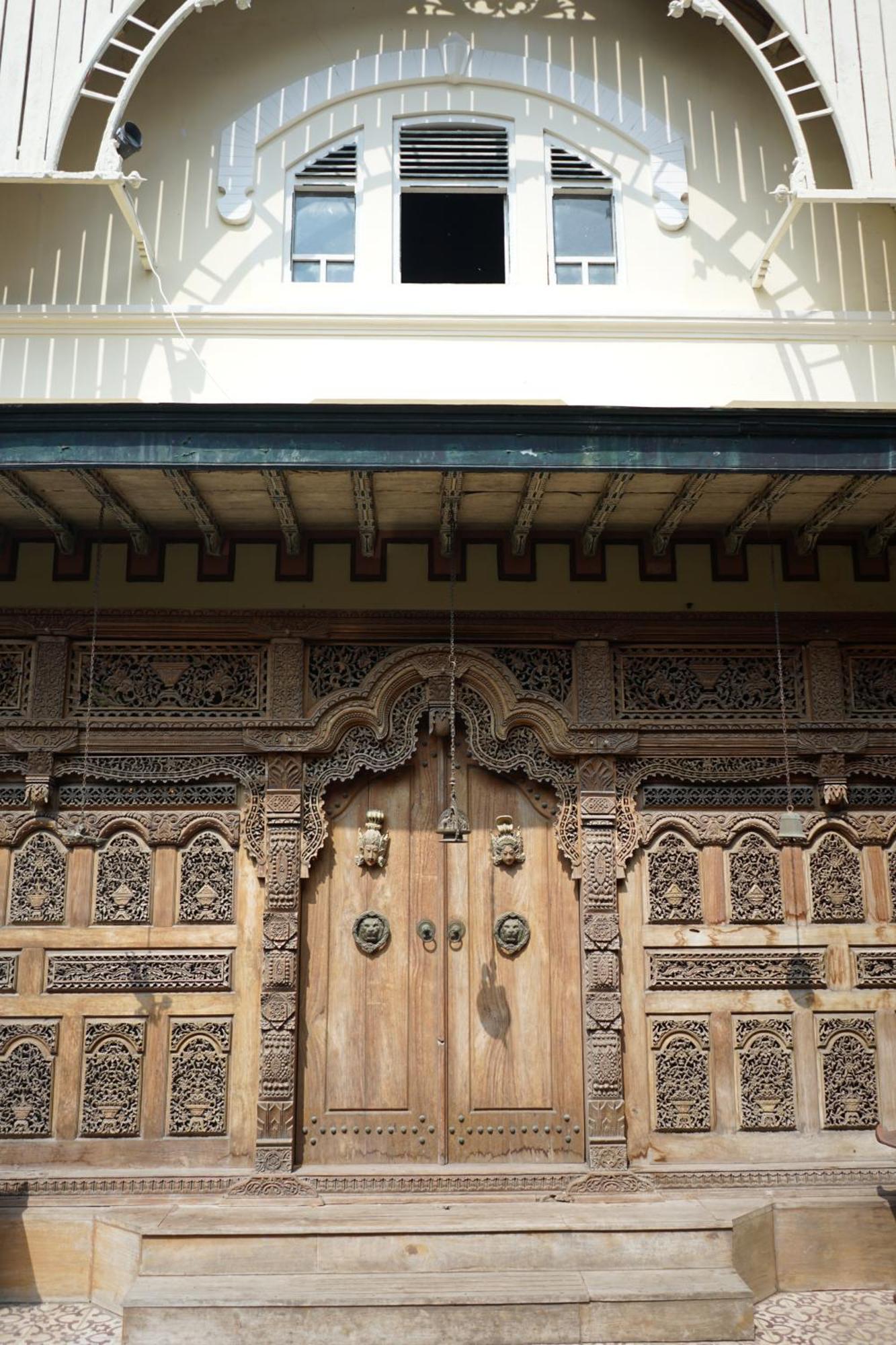 Rumah Pesik Art & Heritage Hotel Gondowulung Buitenkant foto