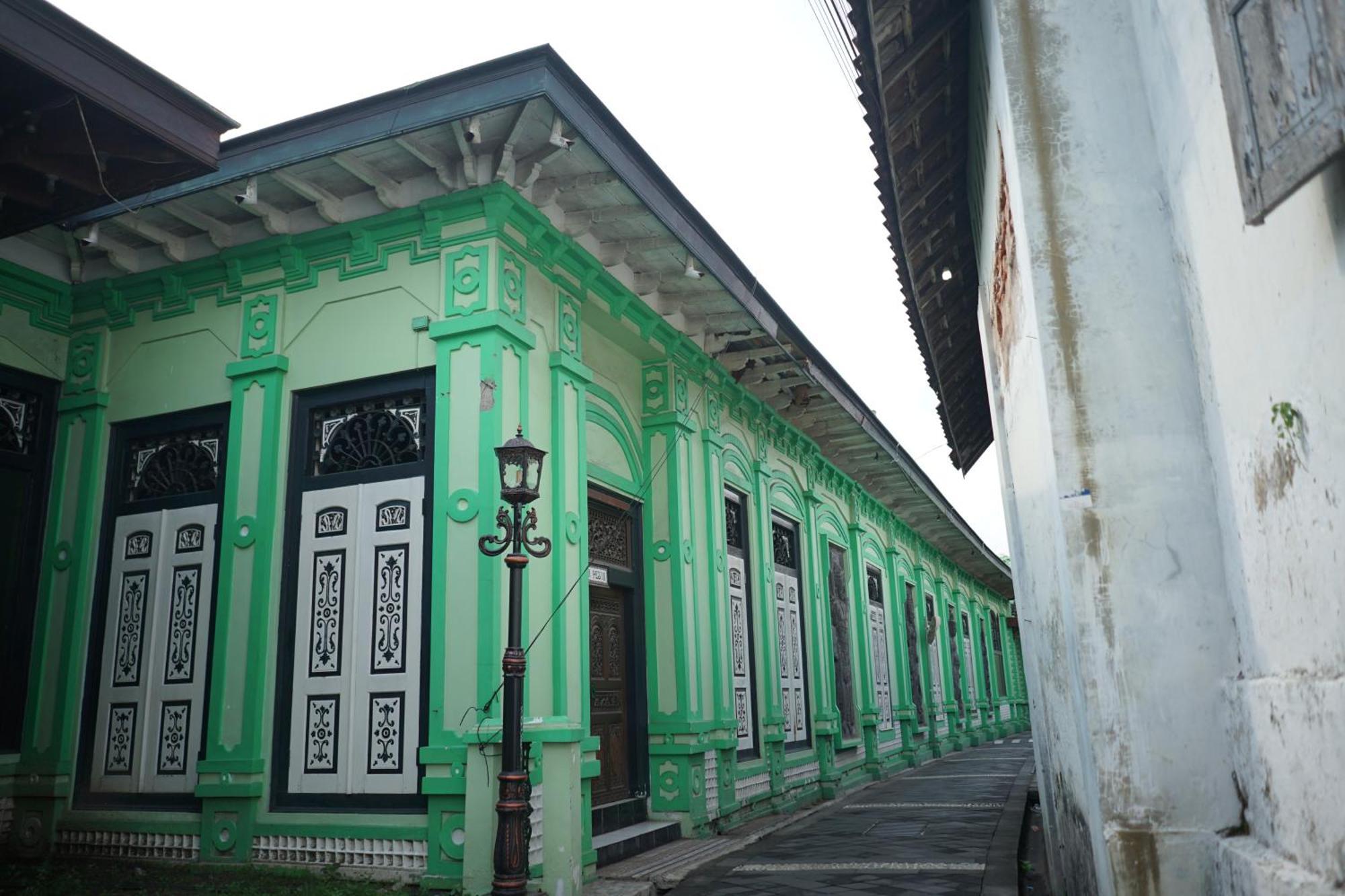 Rumah Pesik Art & Heritage Hotel Gondowulung Buitenkant foto